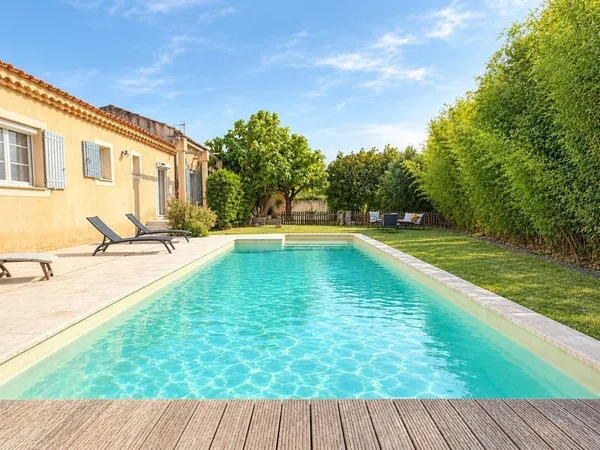 Villa de charme à L'Isle-sur-la-Sorgue - en Exclusivité -