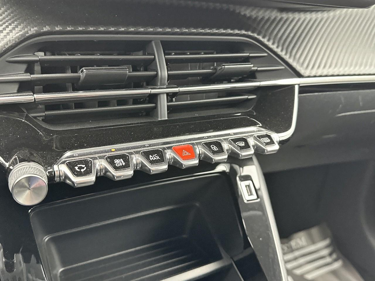 Peugeot 208 puretech 75 s&s bvm5 style — photo 26