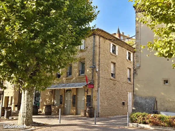 Bel appartement T4 avec 3 chambres - Montéléger