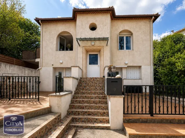 Immeuble 135 m²