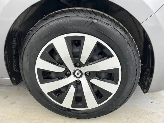 Renault Clio tce 90 — photo 40