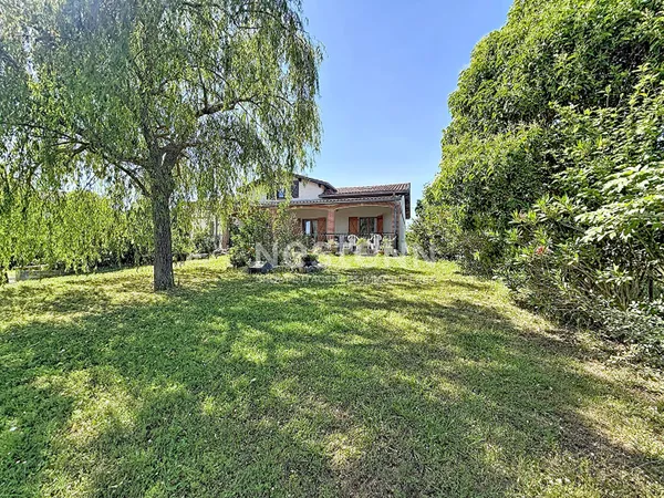 A VENDRE - ROQUES - MAISON FAMILIALE - 3000 M² DE TERRAIN