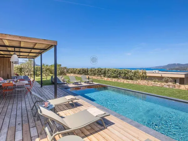 Villa 6 pièces 130 m²