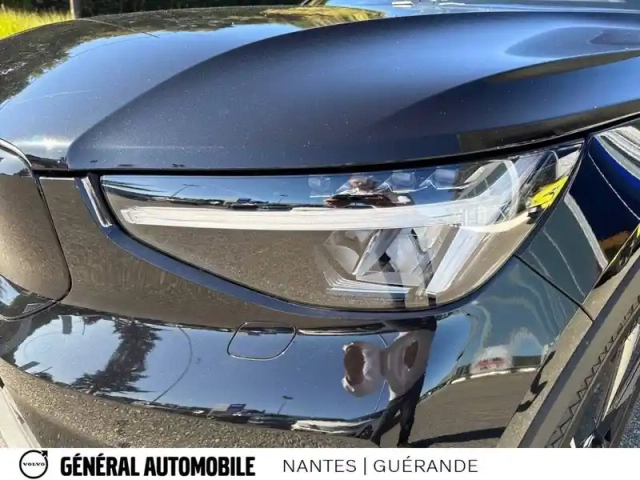 Volvo C40 recharge extended range 252 ch 1edt — photo 12