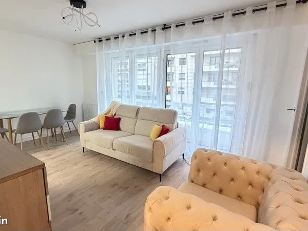 Appartement deux-pièces meublé