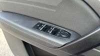 Renault Captur 1.8 E-Tech full hybrid 160ch esprit Alpine - 26 — photo 16