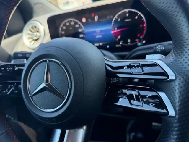 Mercedes Classe B 200 d amg line — photo 11