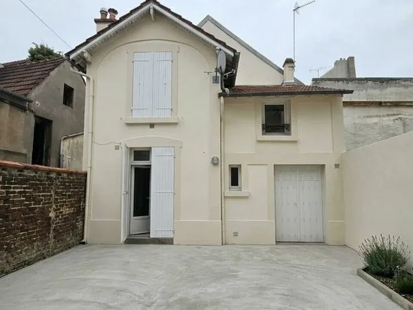 MAISON 44 m² MONTMORENCY