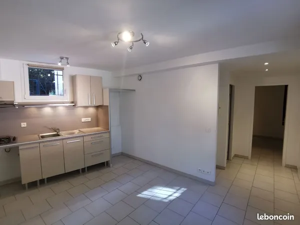 Beau f2 31 m² dans mas securise montpellier so