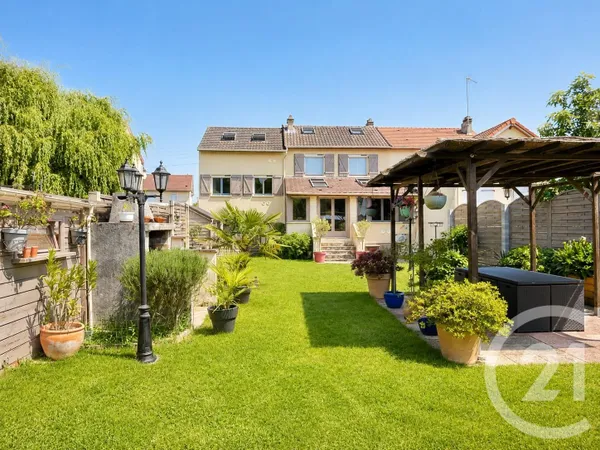 Maison 7 pièces 154 m²
