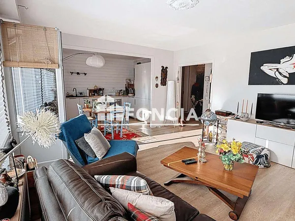 Appartement 2 pièces 61 m²