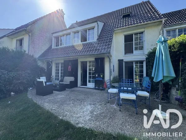 Combles aménagés 6 pièces 146 m²