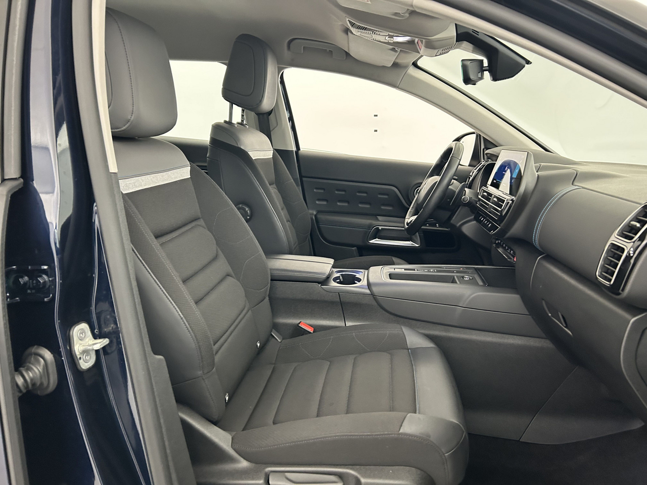 Citroën C5 Aircross — photo 24