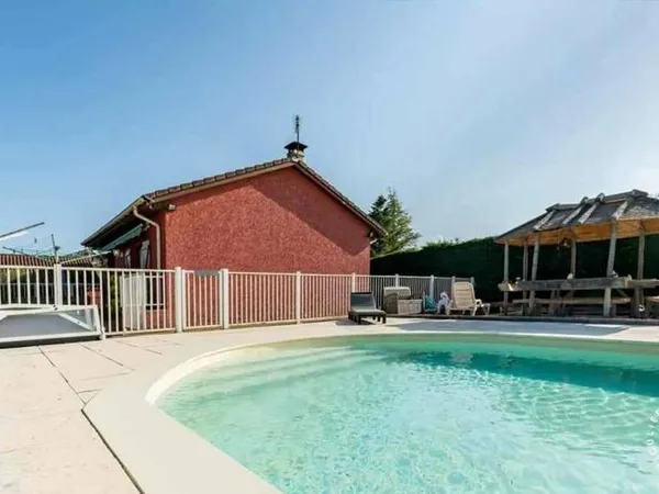 Maison 5 pièces 140 m²