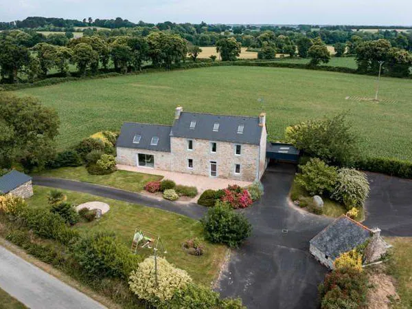 Maison 8 pièces 160 m²