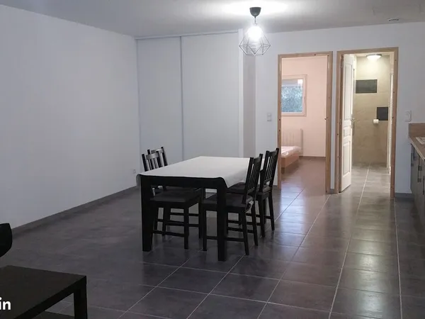 T2 meublé 52m² 1 place de parking