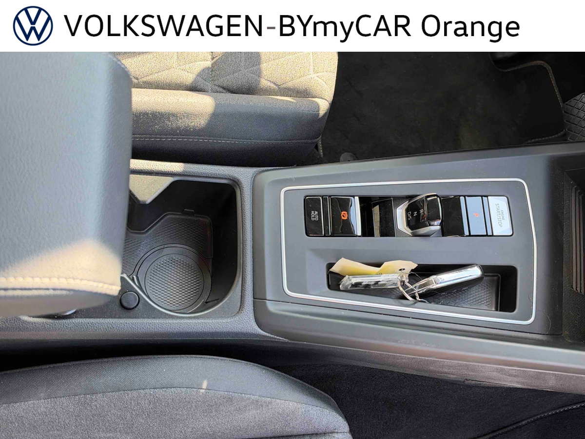 Volkswagen Golf 1.5 eTSI EVO2 116 DSG7 — photo 12