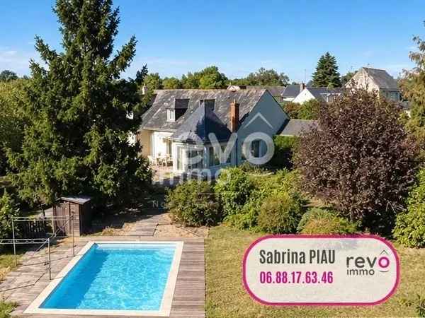 Maison familiale de 170m2 avec piscine chauffée sur plus de 9 000 m²
