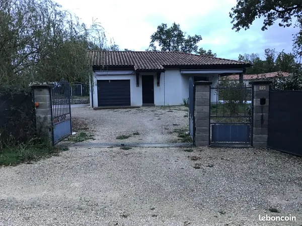 Maison récente à louer dans un lotissement calme