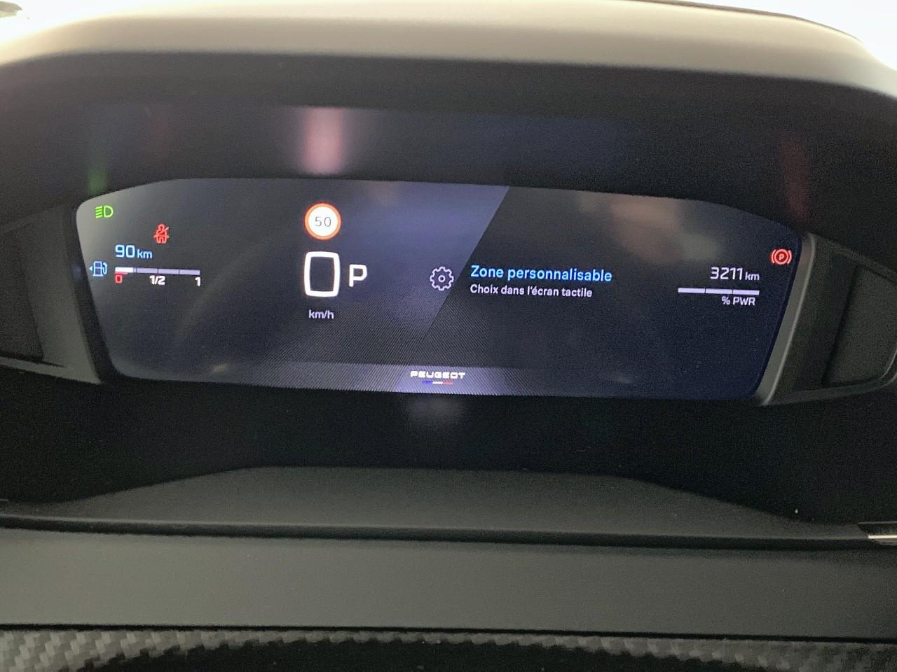 Peugeot 2008 hybrid 145 ch e-dcs6 allure — photo 14