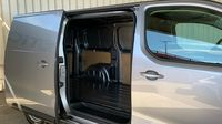 Peugeot Expert M 2.2 Diesel 180ch automatique — photo 11