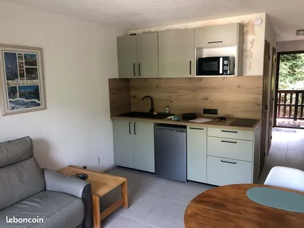 Appartement Location Briançon 1p 25m² 650€
