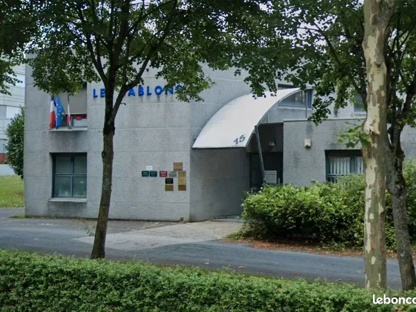 Bureaux 251m2