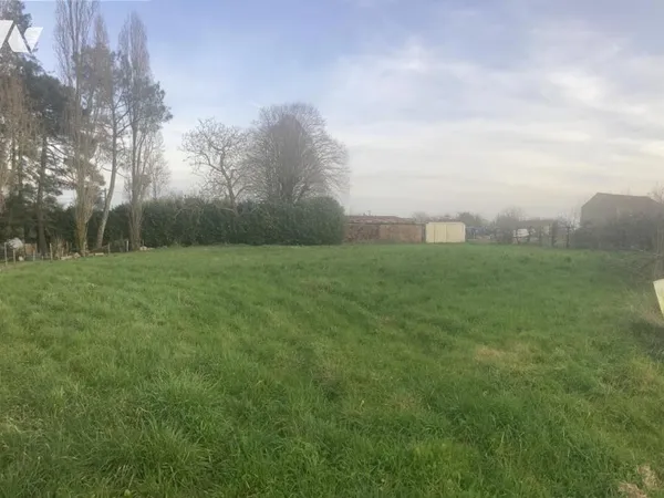 Terrain 1634 m²