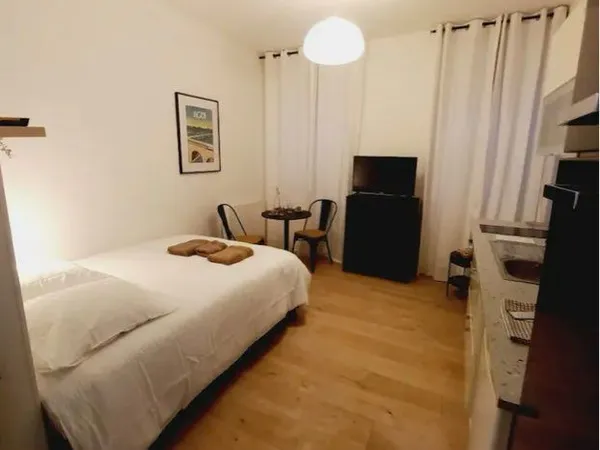 Studio meublé
