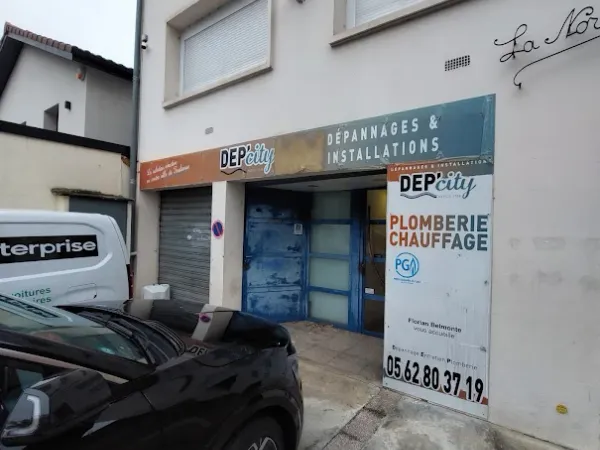 Local 4 pièces 226 m²
