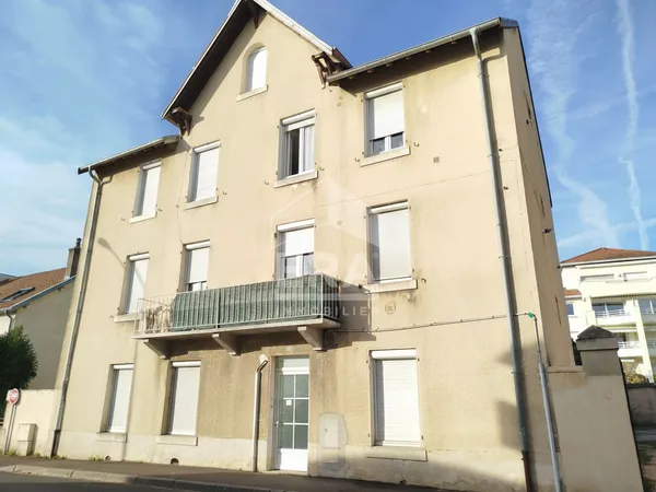 Immeuble 15 pièces 318 m²