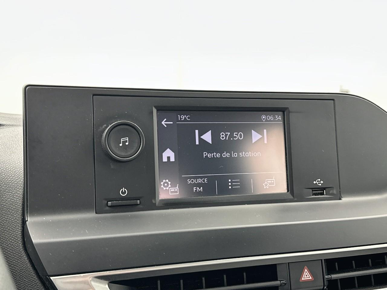 Citroën C4 puretech 100 s&s bvm6 live — photo 22