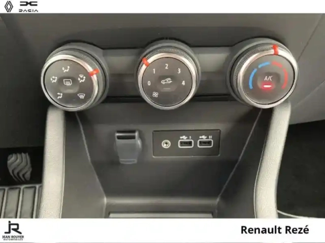 Renault Clio 1.5 dci 100ch evolution - 25 — photo 14