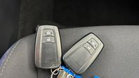 Toyota C-Hr 122h Graphic 2WD E-CVT MC19 — photo 16
