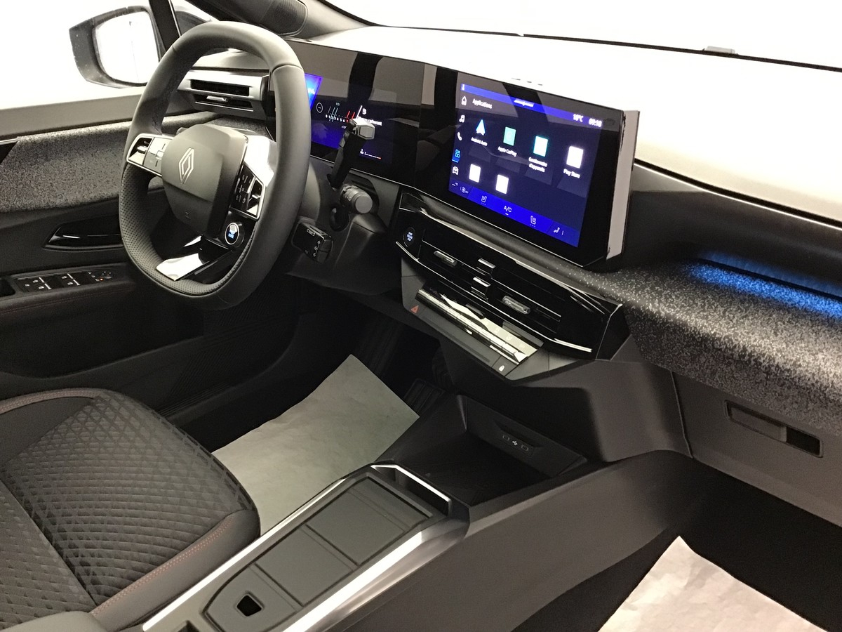 Renault Clio 6 — photo 8