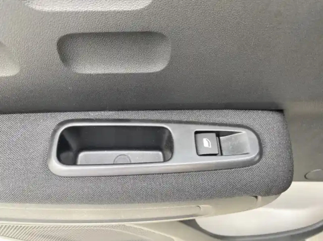 Citroën C3 1.2 puretech 110ch s&amp;s shine 120-123g — photo 15