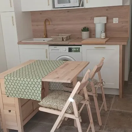 Location meublée 30 m² - Étudiant ou Marin - Saint-Mandrier