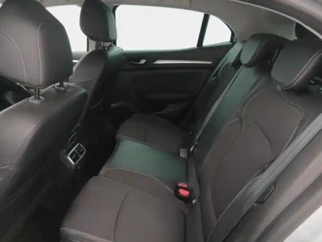 Renault Megane 1.5 blue dci 115ch intens edc -21n — photo 12