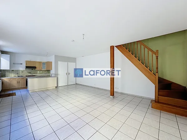 Maison 5 pièces 77 m²