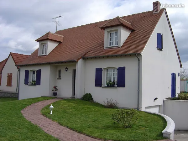 Belle maison familiale - 147 m² - 5 chambres - terrain 1 001 m² - sous-sol 98 m² - DPE C