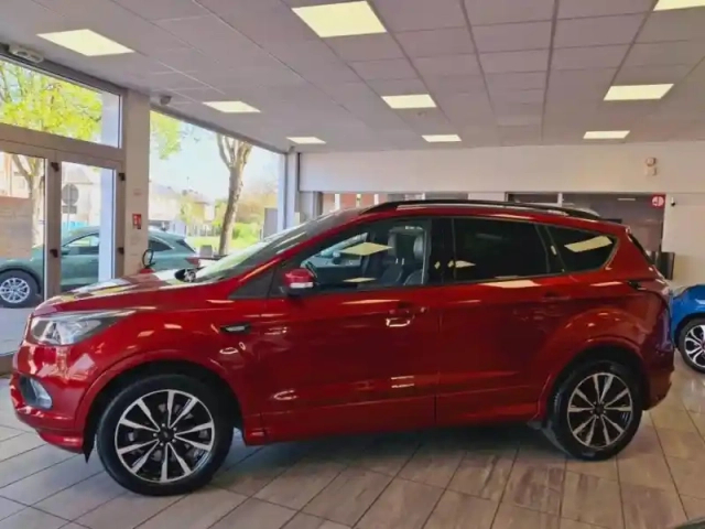 Ford Kuga 1.5 tdci 120ch stop&amp;start st-line 4x2 euro6.2 — photo 3
