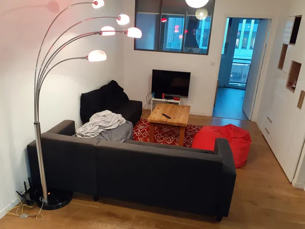 Loue chambre en colocation dans appartement