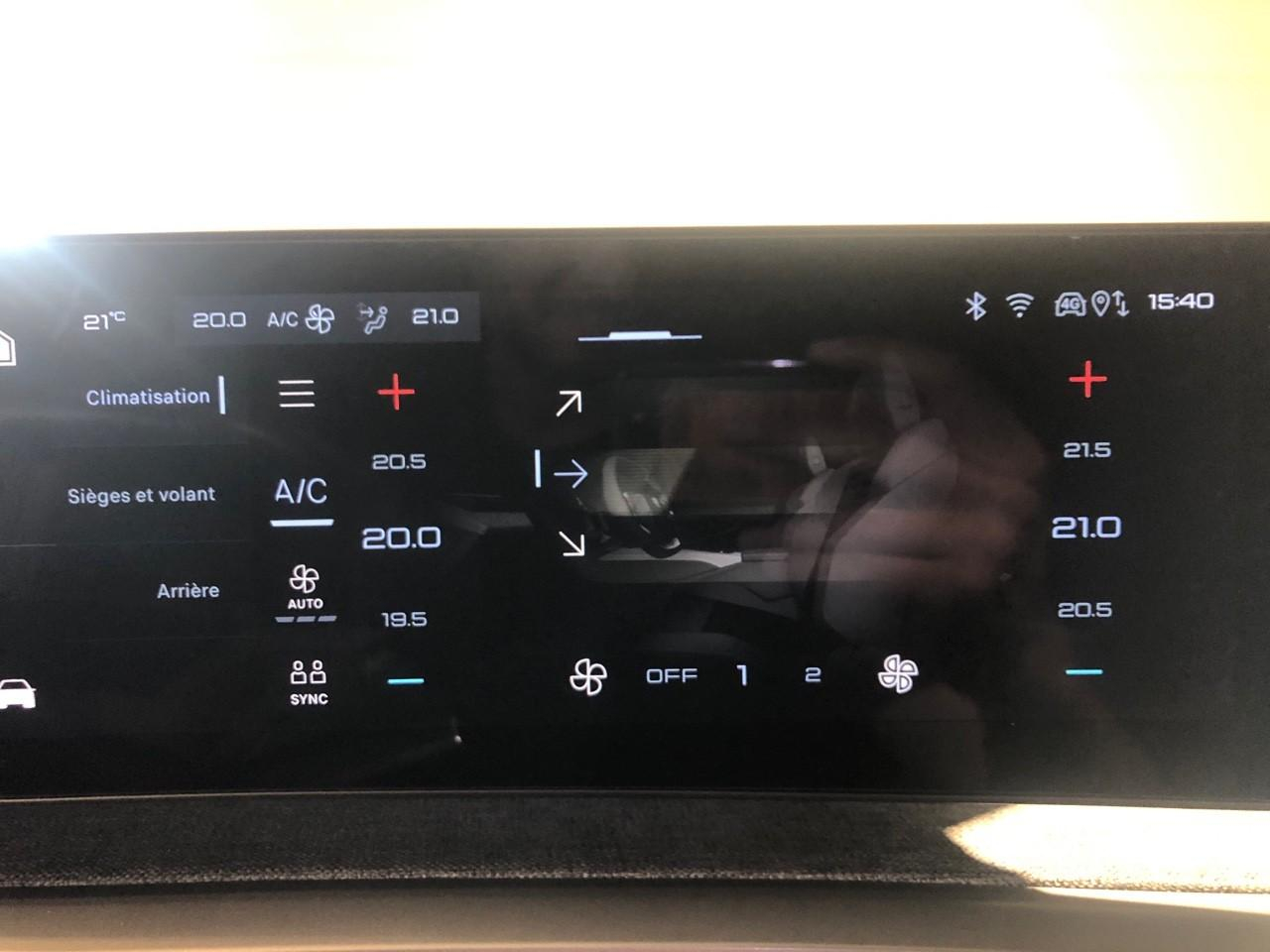 Peugeot 5008 hybrid 145 ch e-dcs6 gt — photo 17