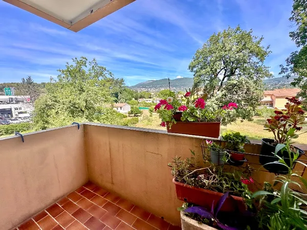 EN EXCLUSIVITÉ - VIAGER OCCUPÉ Appartement 2 pièces 47 m2