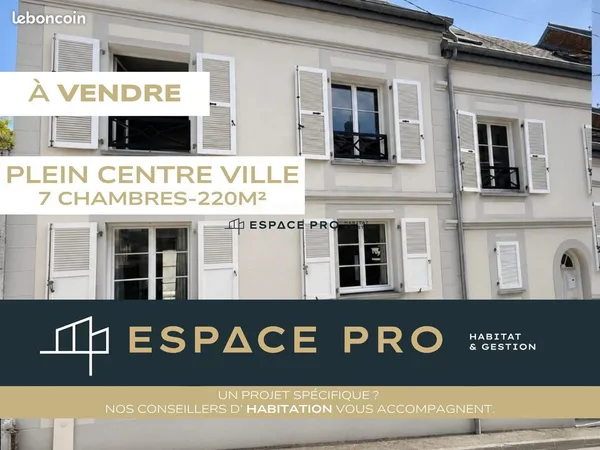 Maison 9 pièces 220 m²