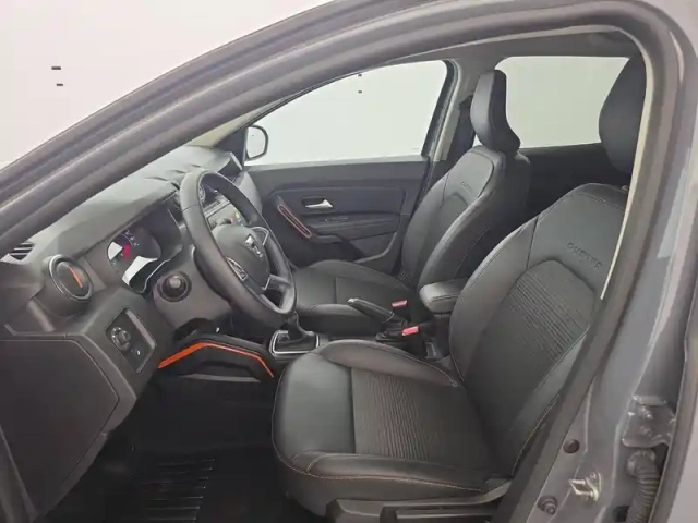Dacia Duster tce 150 fap 4x2 edc — photo 280