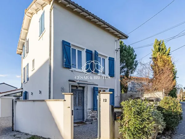 ? Maison ancienne rénovée avec charme - Tassin-1920
