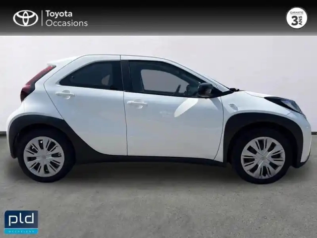 Toyota Aygo X 1.0 vvt-i 72ch dynamic s-cvt my24 — photo 4