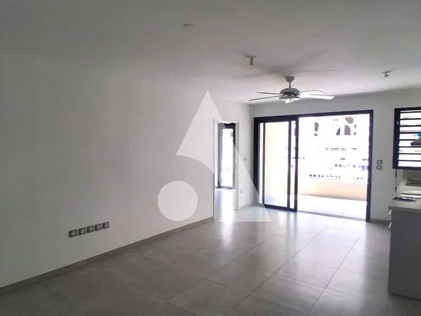 Appartement 4 pièces 77 m²