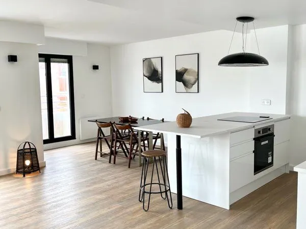 Très bel appartement 80m2 terrasse Paris 12e T3